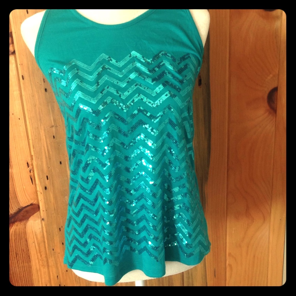 Sale 5/$25 New tank top size medium